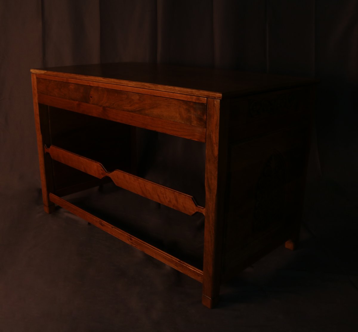 Archivum Obscura - Back view showing stretcher detail